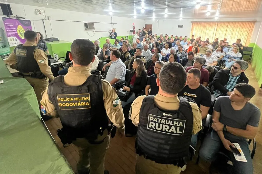 Forças de segurança e produtores rurais do Norte e Noroeste discutem integração