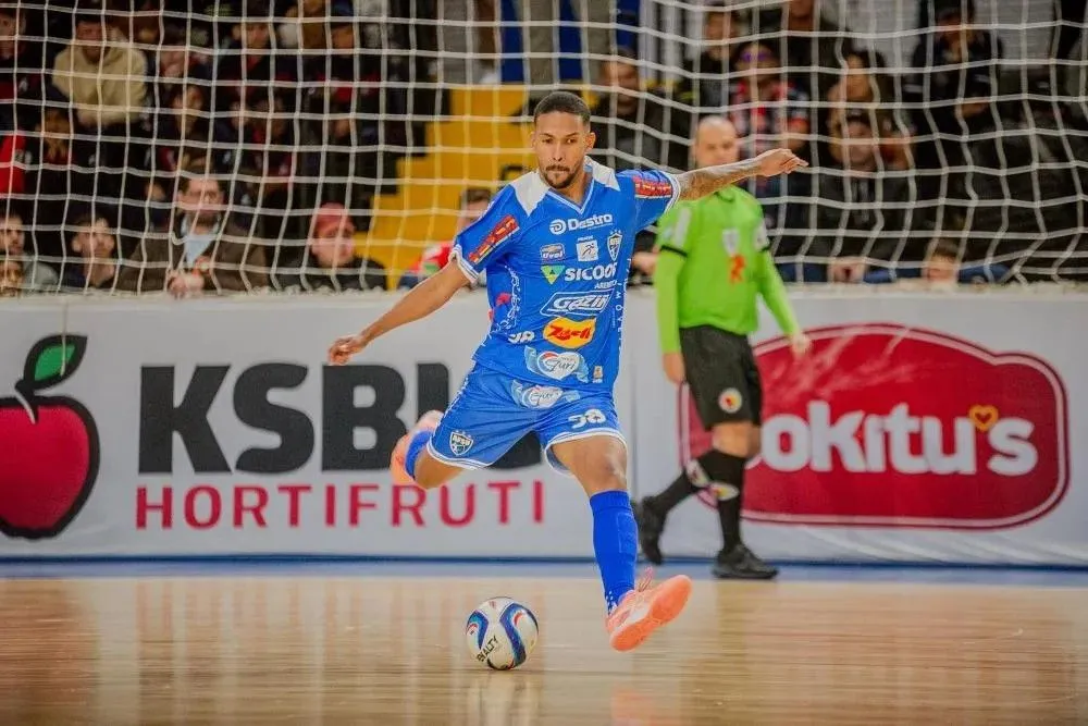 Na busca pela liderança, Umuarama encara o Esporte Futuro pelo Paranaense de Futsal