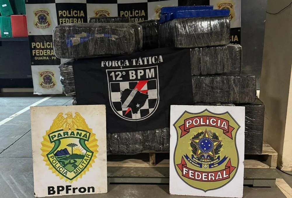 Embarcação com mais de 440 kg de maconha é apreendida na região de Icaraíma 