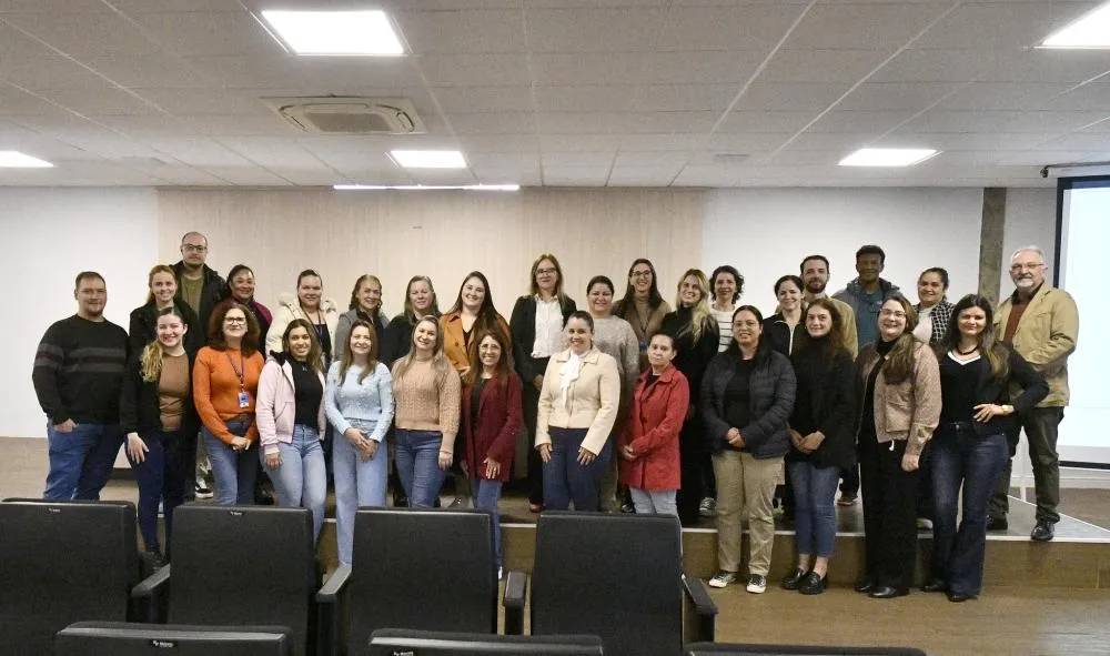 Assessoramento pedagógico prepara professores do componente curricular de História