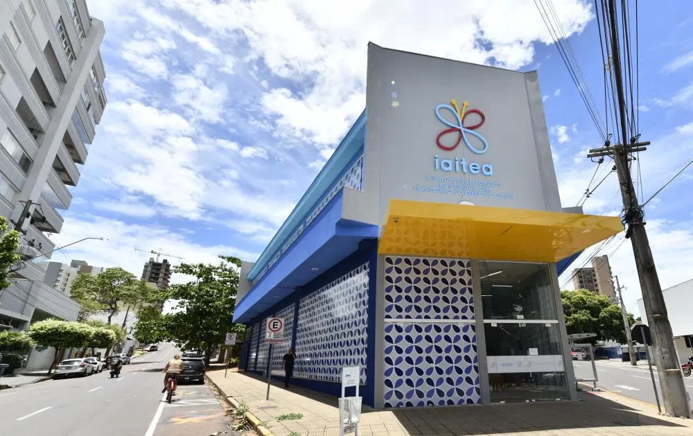 Palestra sobre desfralde orienta mães e profissionais da área da saúde