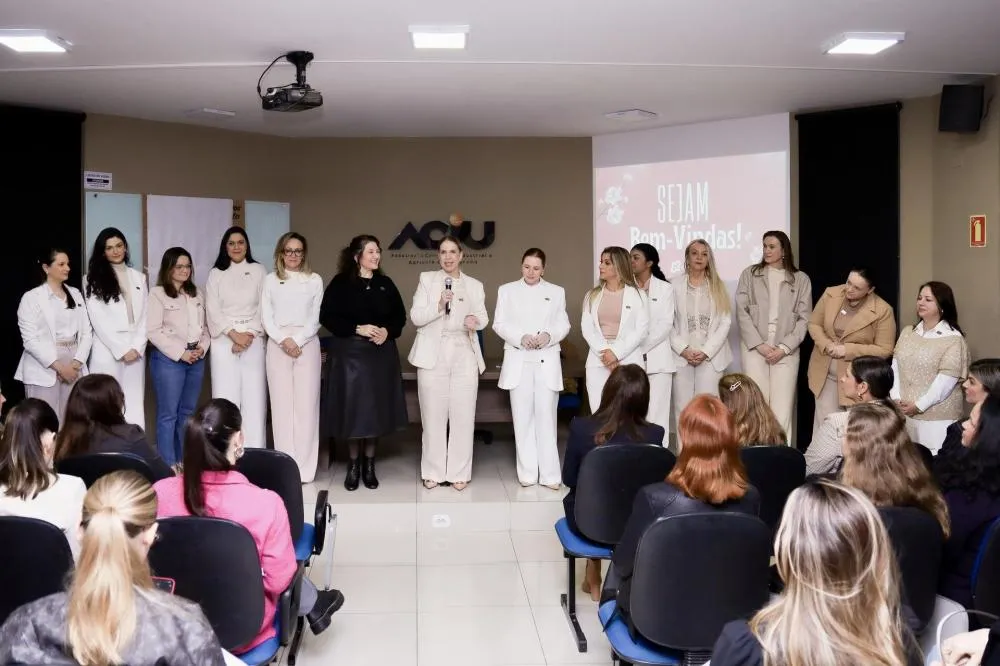 Aciu Mulher ganha nova identidade e fortalece rede de apoio a empresárias