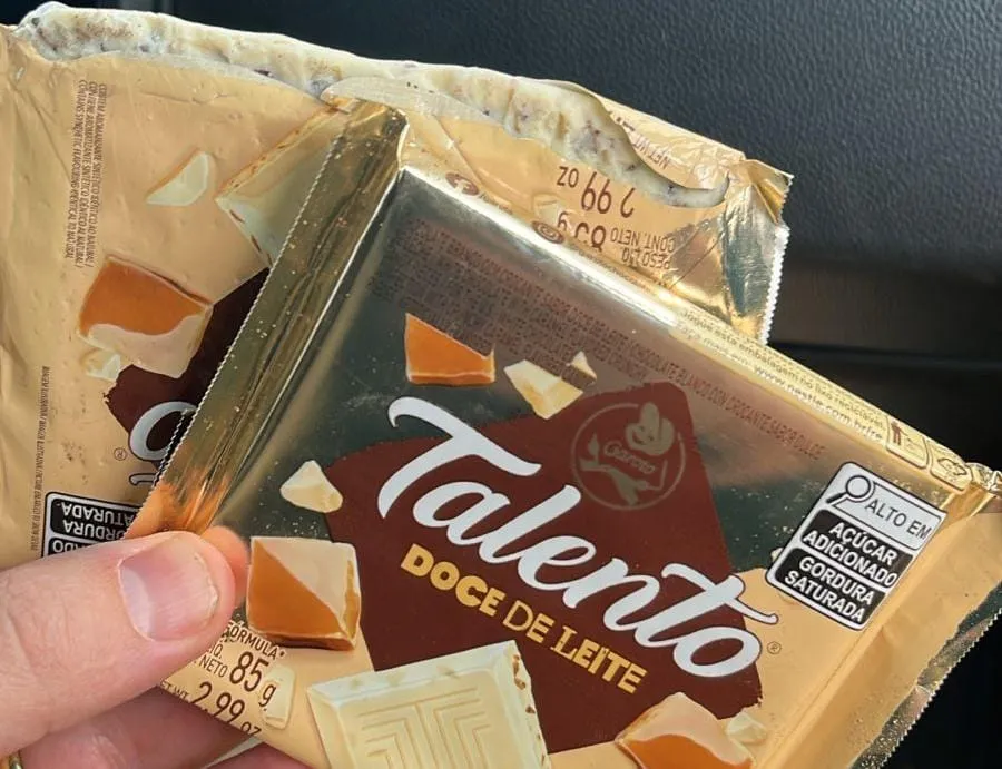 Jovem de 21 anos é preso após furtar chocolates em farmácia na Zona Cinco de Umuarama