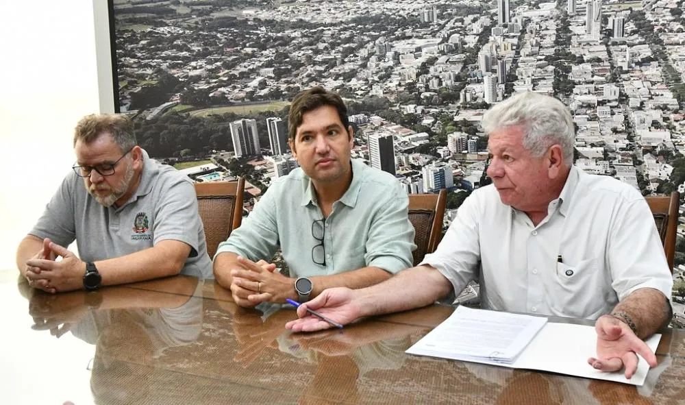 Novo sistema de estacionamento rotativo pago voltará a funcionar em Umuarama