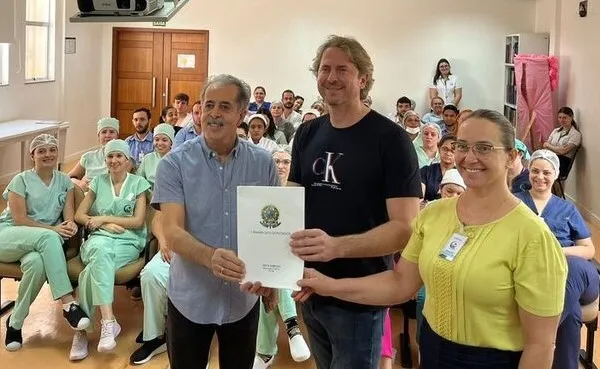 Hospitais de Umuarama recebem mais de R$ 2 milhões em emendas de Zeca Dirceu