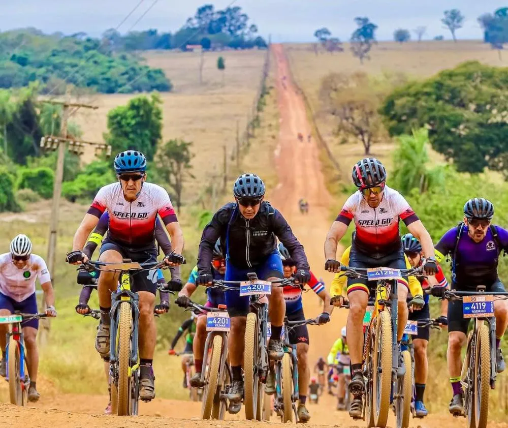 Ciclismo umuaramense é destaque em ultramaratona no Mato Grosso do Sul