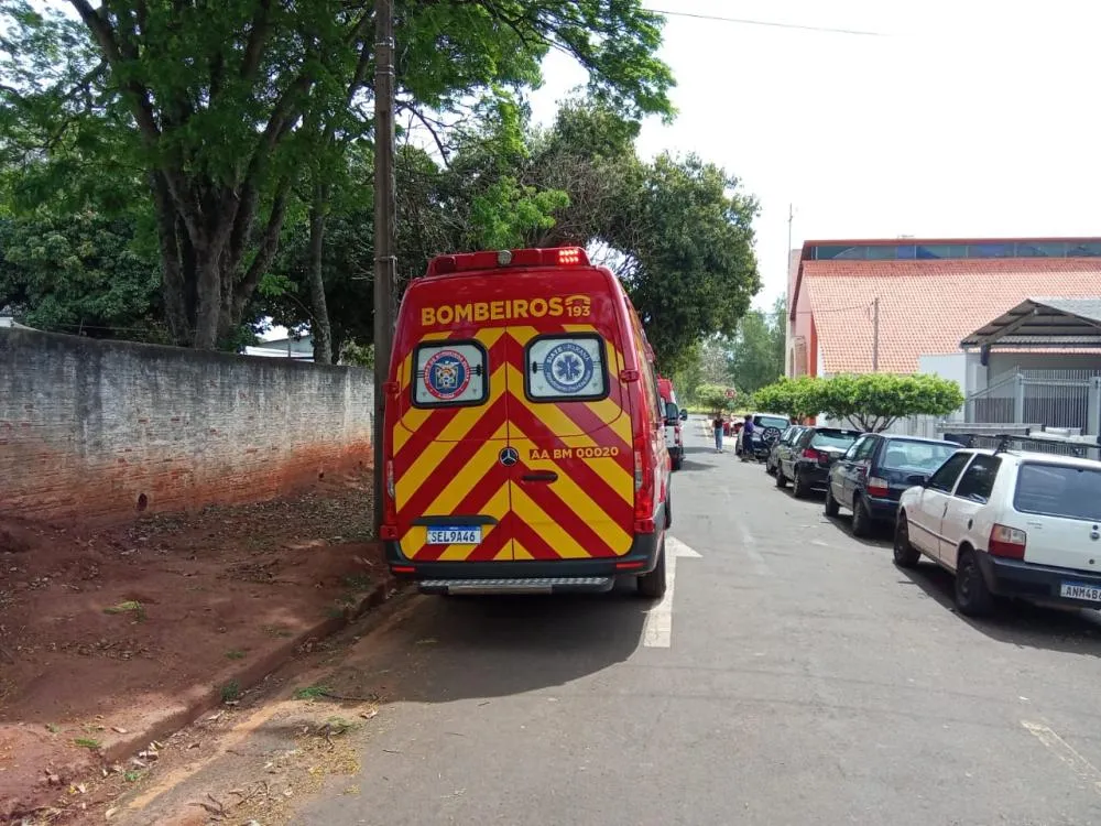 De cócegas à delegacia: briga de alunos mobiliza PM, Bombeiros e Samu em Umuarama