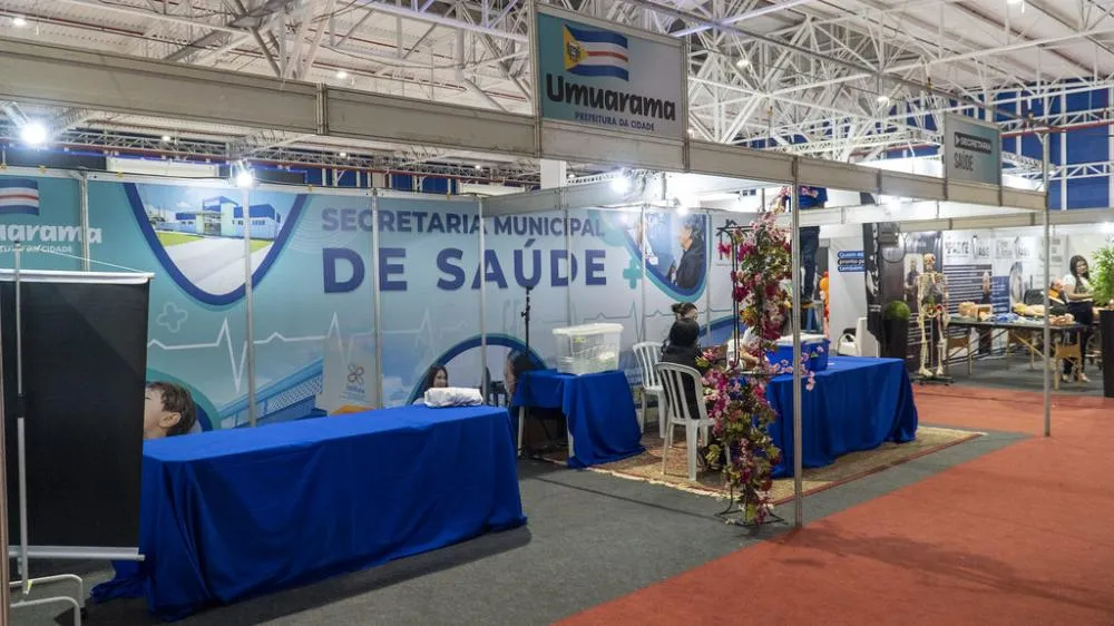 Na abertura, Feira Saúde de Umuarama reforça sobre a importância da prevenção