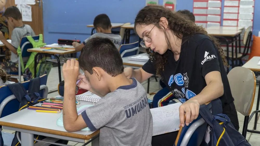 Município adota material didático a toda a rede municipal de Educação