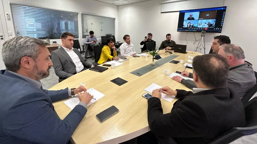 Deputados debatem cobrança de pedágio de caminhões com ANTT, Receita Estadual e concessionárias