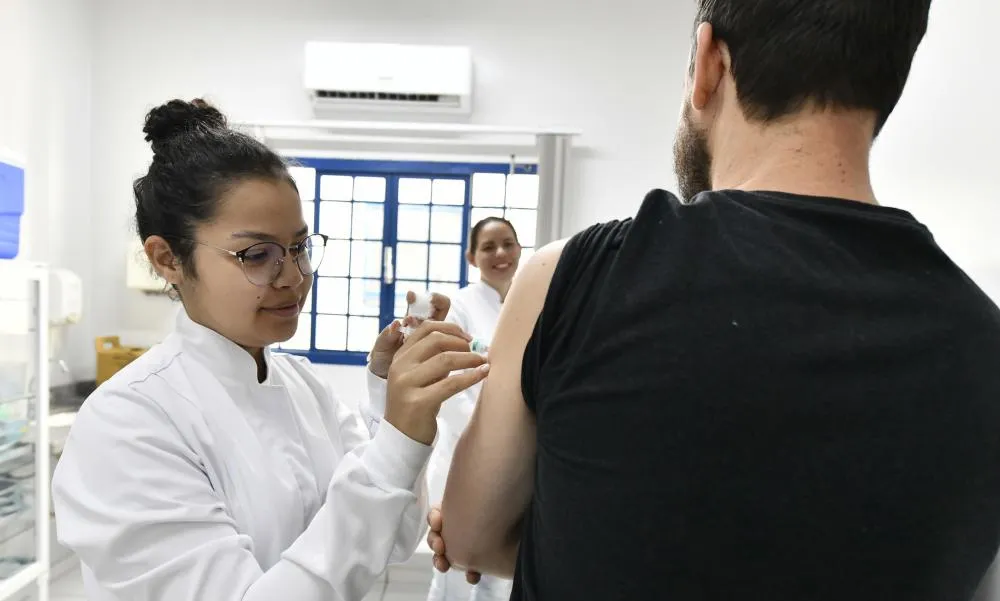 Já aberta nas unidades de saúde, campanha terá ‘Dia D’ em 18/10