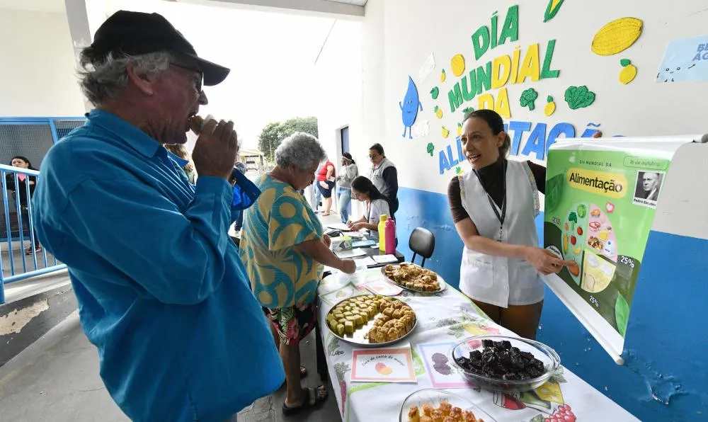 Comunidade do Vitória Régia celebra o Dia Mundial da Alimentação com ação educativa