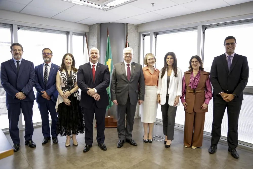 Presidente do STF, ministro Edson Fachin, visita o Ministério Público do Paraná