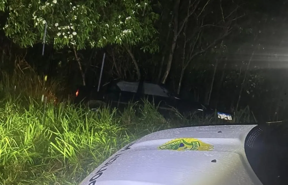 Duas mulheres ficam feridas em colisão entre carro e caminhão em Cruzeiro do Oeste