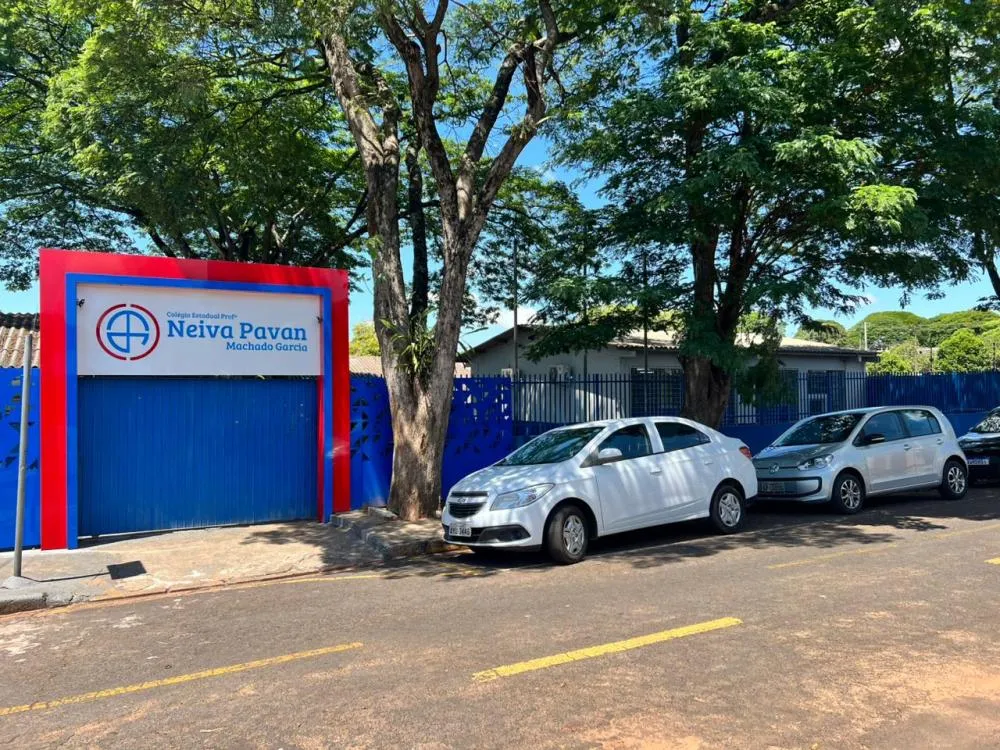 Escola Neiva Pavan passará por consulta para possível adesão ao modelo cívico-militar