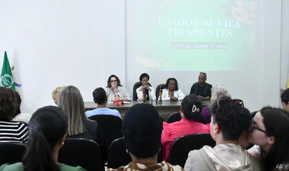 Campanha em Umuarama reforça o ativismo pelo fim da violência contra a mulher