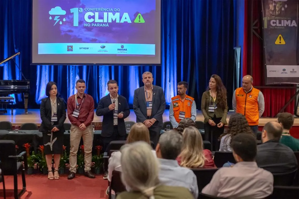 Conferência do Clima reúne prefeituras, apresenta dados meteorológicos e discute futuro
