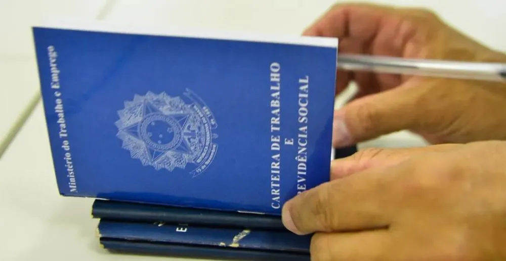 Paraná registra 3º maior saldo de empregos nos 10 primeiros meses do ano