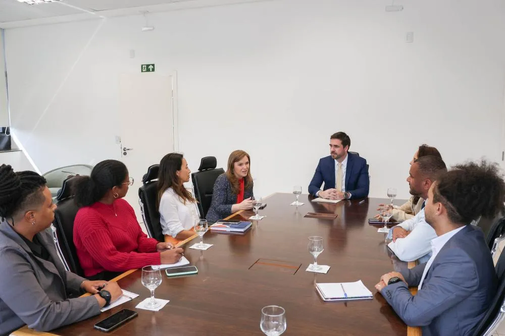 Projeto de lei prevê que vítimas de racismo tenham atendimento jurídico gratuito no Paraná