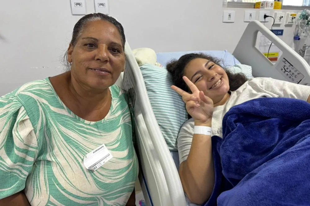 Adolescente de 13 anos recebe alta médica em hospital após ter sido picada por cascavel em Umuarama