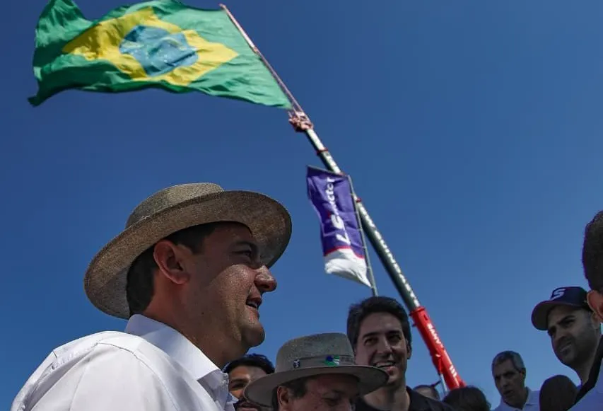 Disposição de votar em Ratinho chega a 43%, melhor marca entre candidatos moderados