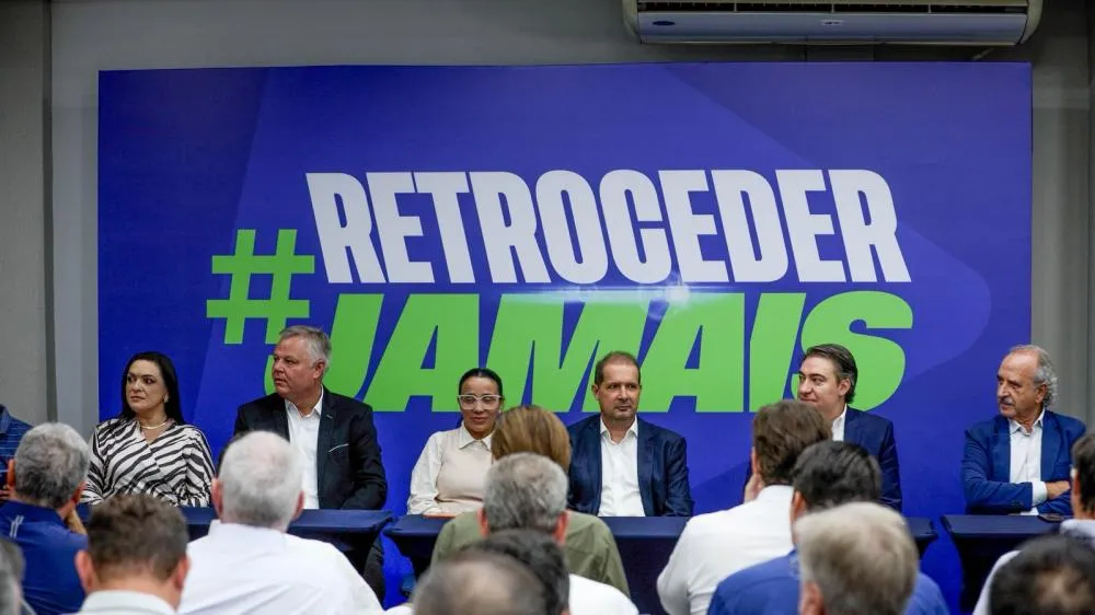 Debandada histórica no PL: prefeitos deixam partido após chegada de Sergio Moro