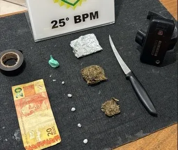 Dupla detida por tráfico de drogas durante patrulhamento policial Parque Industrial