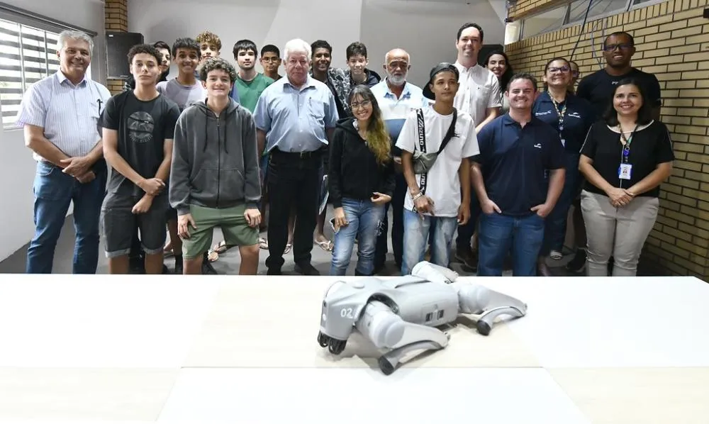 Curso de manutenção de celulares é iniciado no Technopark Umuarama