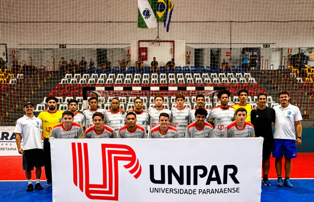 Umuarama vence novamente e segue na liderança do Paranaense Adulto