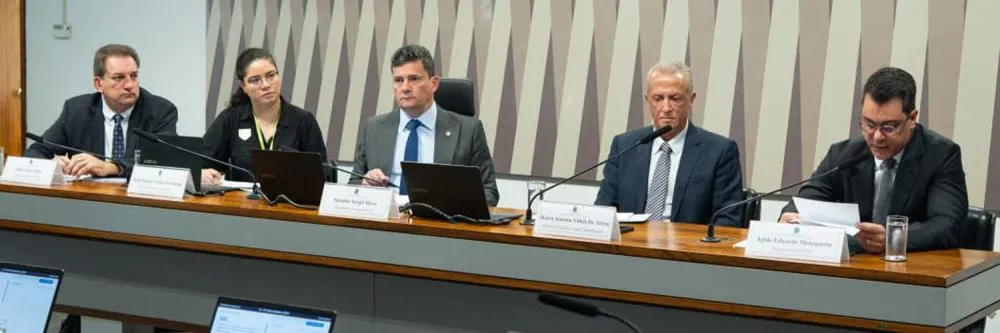Em audiência no Senado, Sistema FAEP expõe prejuízos do agro por quedas de energia