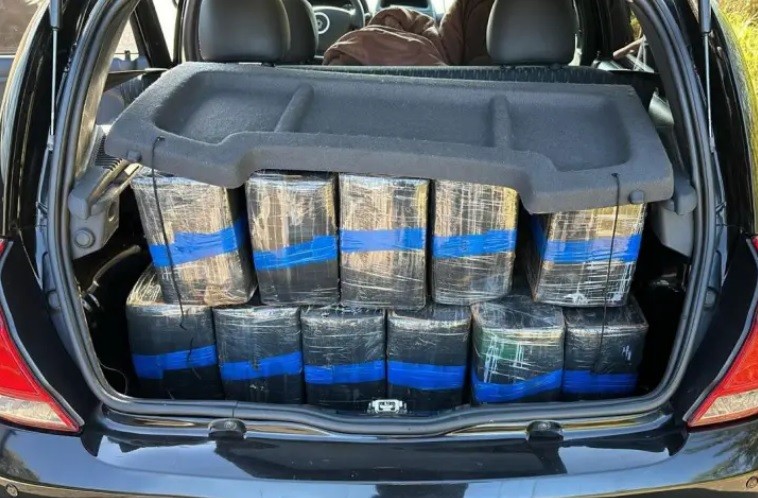 Ação do BPFron com a PF termina na apreensão de 300kg de maconha