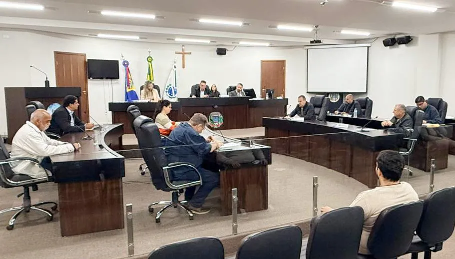 Legislativo aprova adequação em lei para viabilizar regularização de imóveis públicos em Umuarama