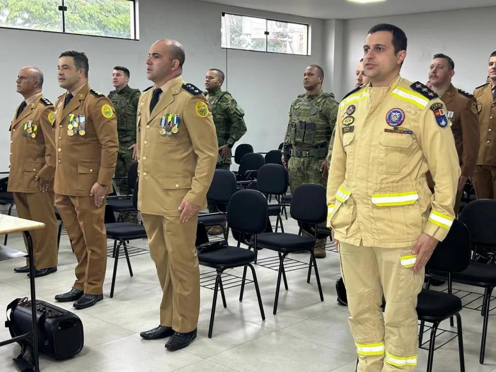 Polícia Militar do Paraná homenageia Coronel Sarmento em solenidade especial