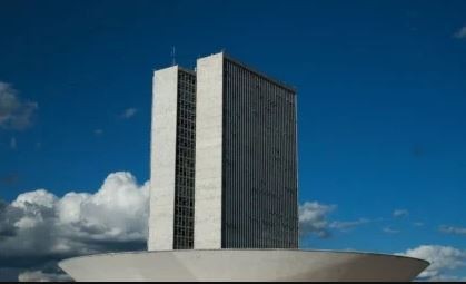 Com derrota do governo, PEC das Drogas passa na CCJ da Câmara Federal 