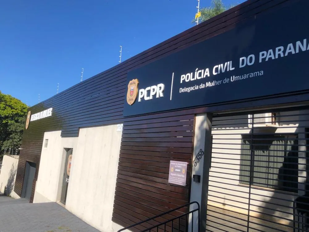 Homem é preso após continuar perseguindo ex enquanto vítima buscava ajuda na delegacia