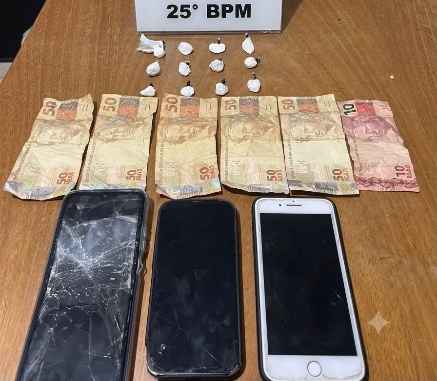 Fuga termina com dois detidos e apreensão de cocaína durante perseguição em Umuarama