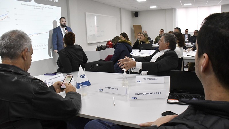 Projeto Umuarama 2050 realiza conferência de identidade organizacional na Unipar