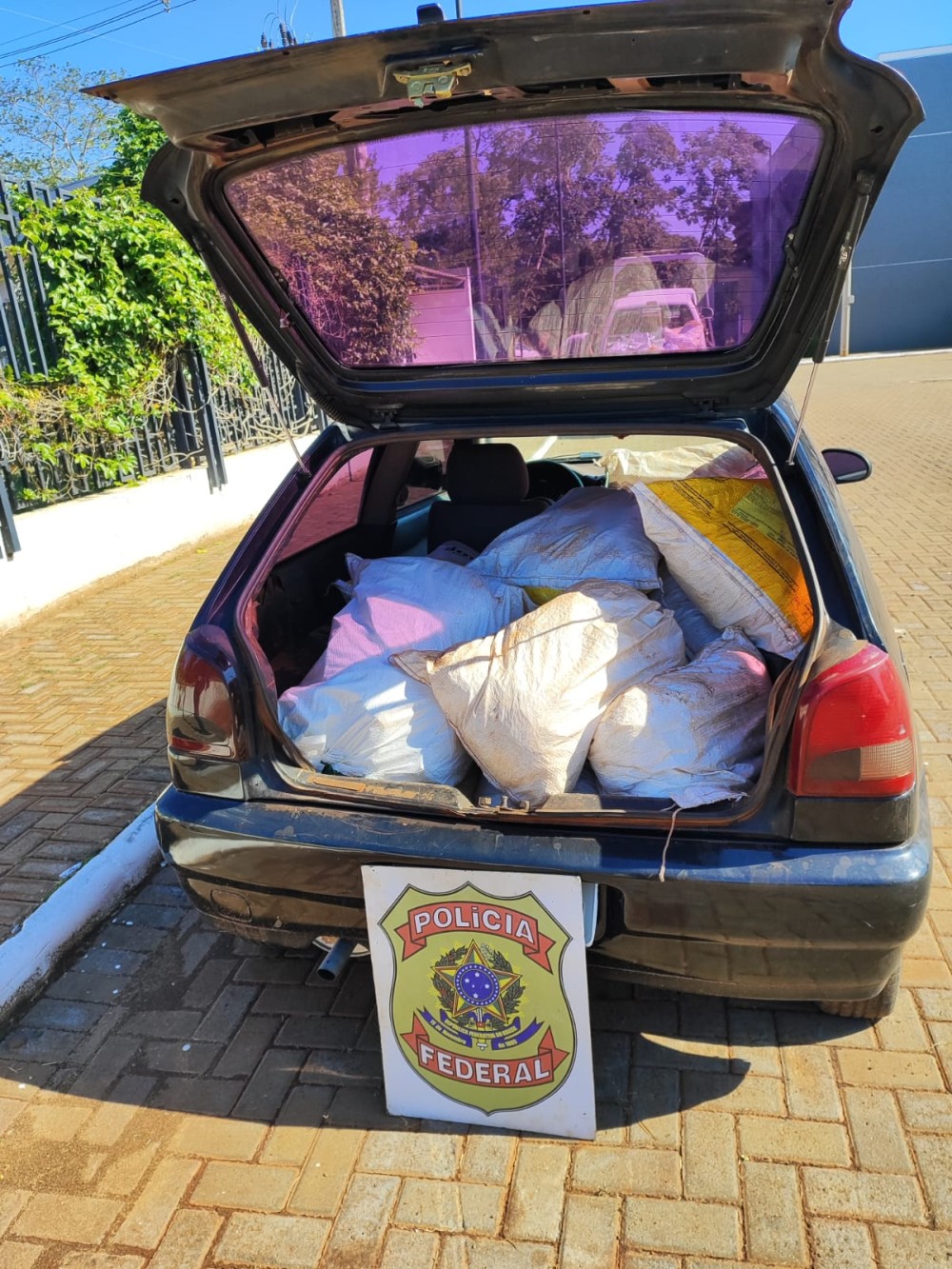 Polícia Federal apreende mais de uma tonelada de agrotóxicos contrabandeados