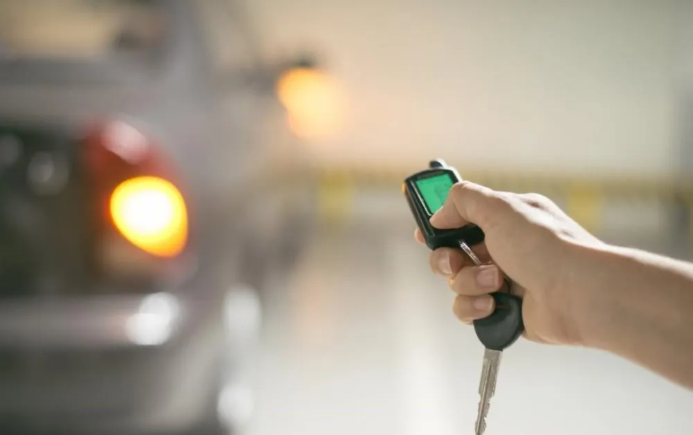 Alarme assusta criminosos e impede furto de SUV durante a madrugada em Umuarama