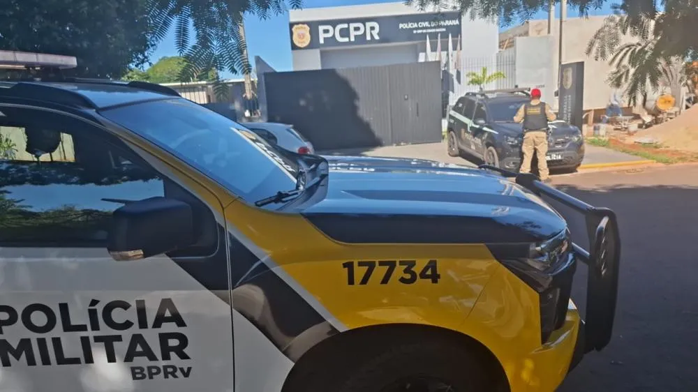 PRE apreende carro com identificação adulterada durante operação na PR-082