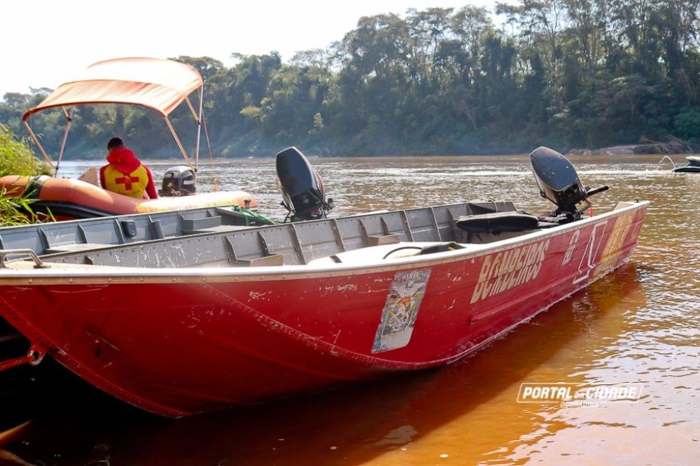 Corpo encontrado no rio Ivaí após quatro dias de busca segue no IML nesta manhã