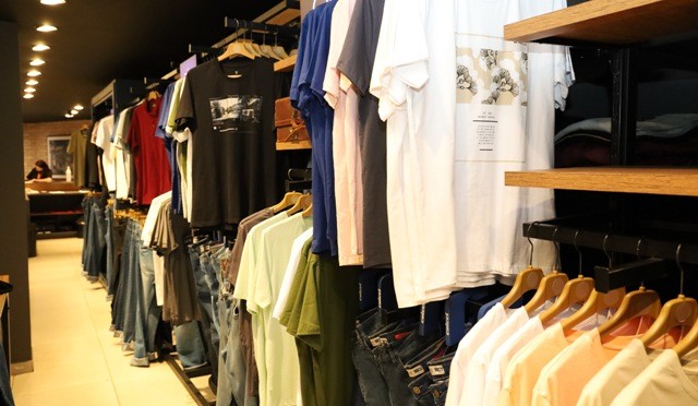 Comércio aposta em variedade de presentes para o Dia dos Pais