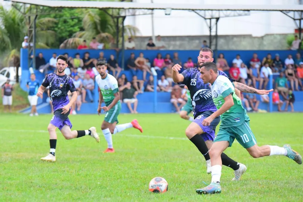 AFAU deixa vitória escapar no fim, mas mantém a liderança em Perobal