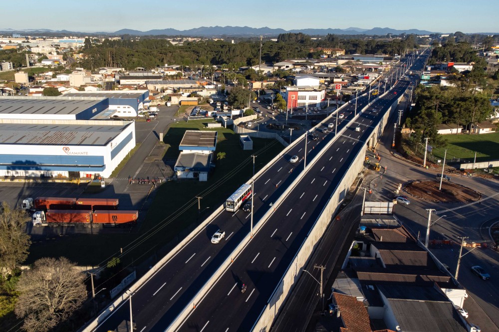 Investimentos públicos no semestre são os maiores dos últimos 24 anos no Paraná