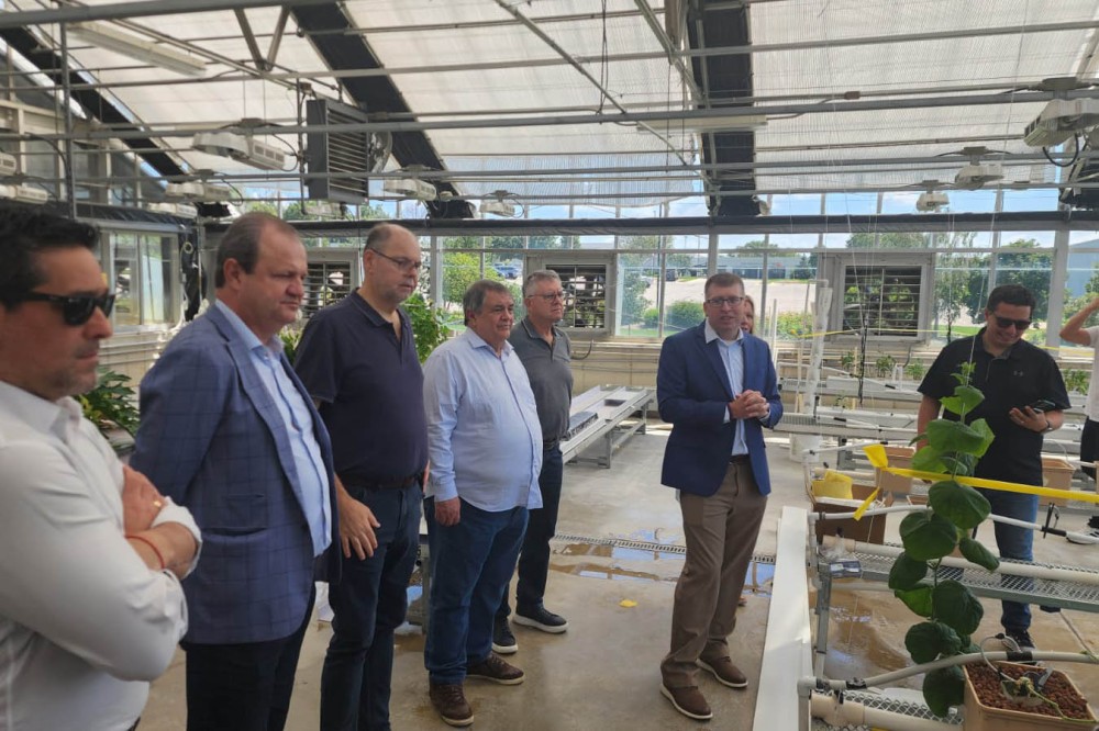 IDR-PR busca estratégias nos Estados Unidos para a formação de jovens rurais