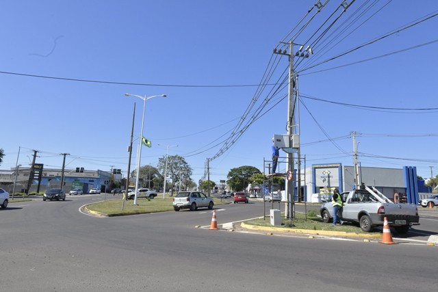 Secretaria de Trânsito começa a modernizar o sistema de semáforos