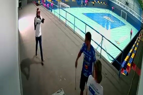 Imagens mostram o momento da morte do diretor de Esporte de Esperança Nova