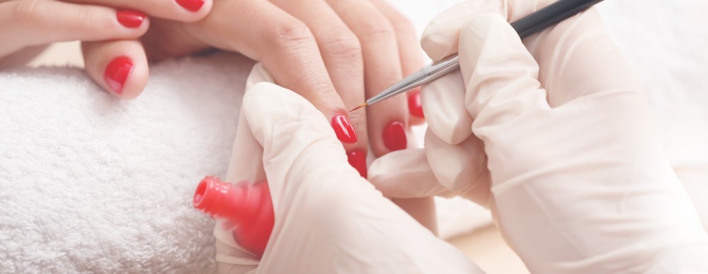 Agência do Trabalhador abre inscrições para curso gratuito de manicure e pedicure
