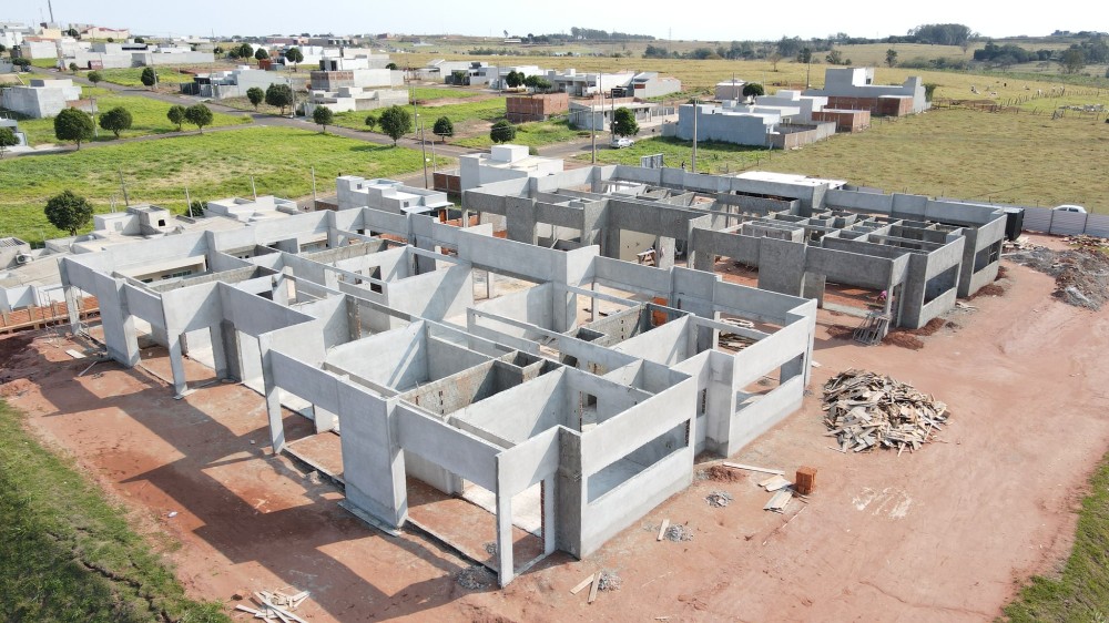 Novo CMEI em construção no Parque Metropolitano está com as paredes erguidas