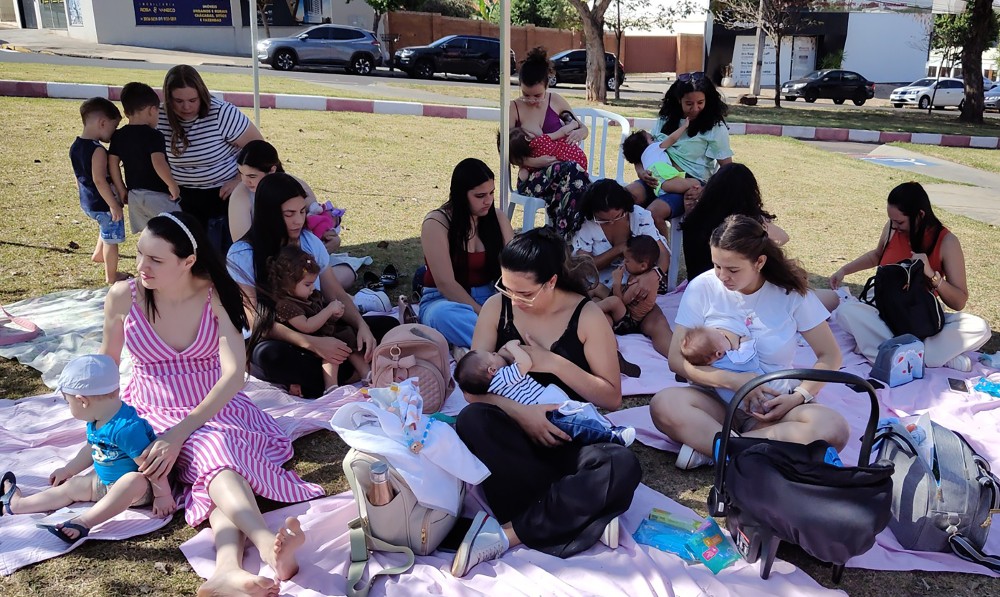 Mamaço na Praça do Japão encerra com sucesso atividades do Agosto Dourado!